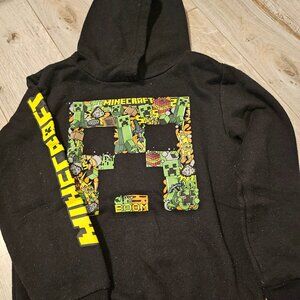 Minecraft sweater 4-6 year old